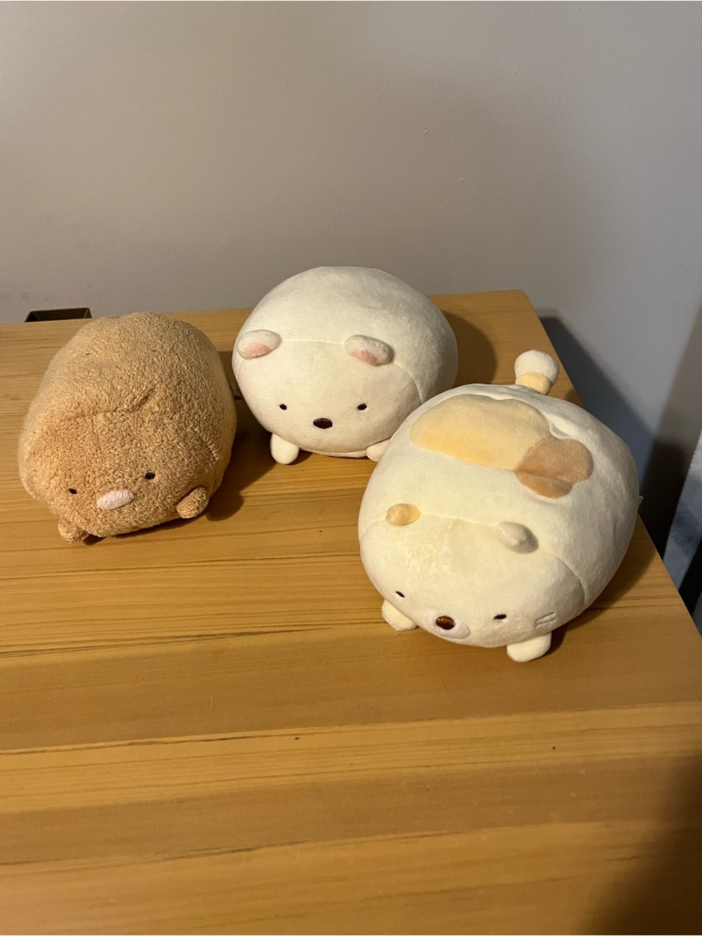 Plush Round Pet Plushies - Cream, White, Tan